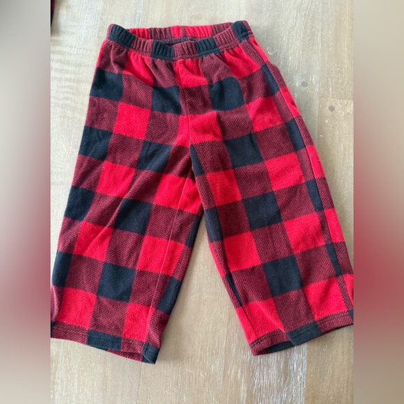 Old Navy Holiday Fleece Pajamas In Red Plaid Size 18-24 M - Picture 2 of 7